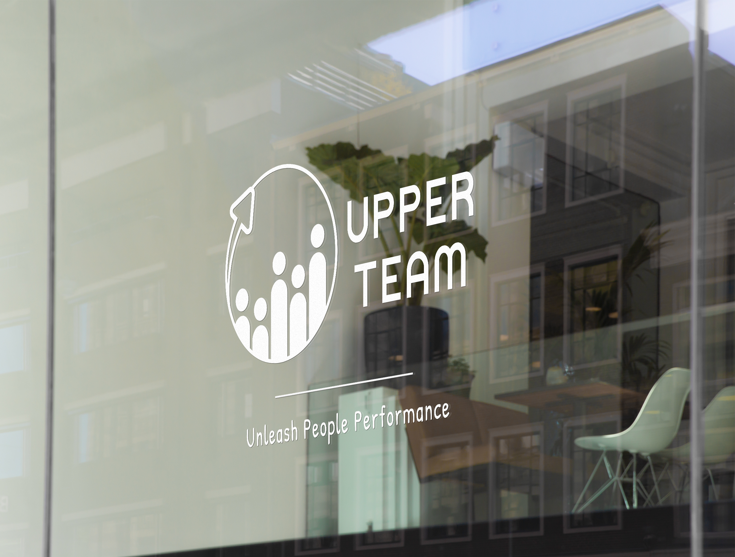 Exemple de mockup montrant la vitrine avec le logo d’UPPER Team
